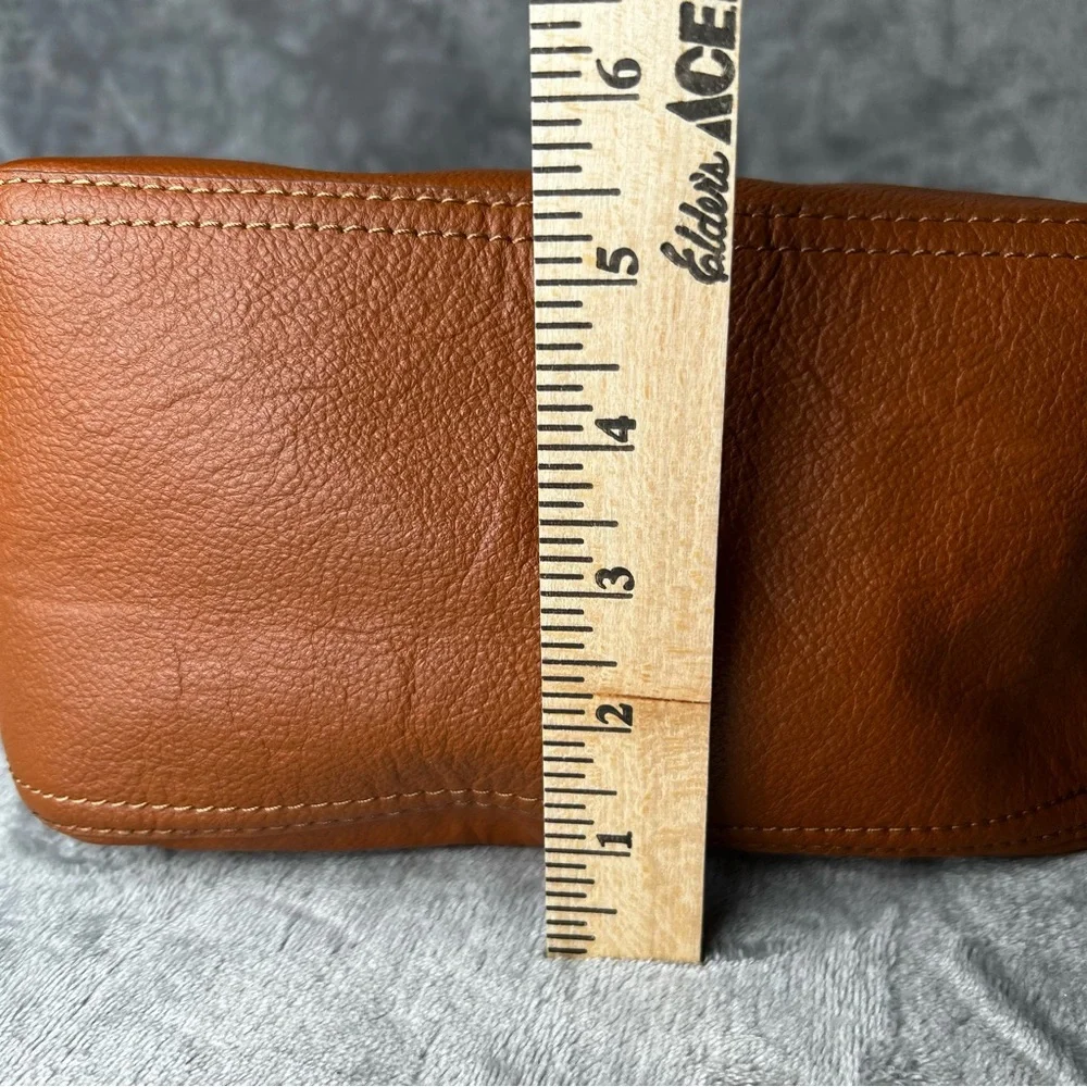 Steven By Steve Madden Crossbody‎ Hobo Bag Toffee Brown Leather Bohemian Casual